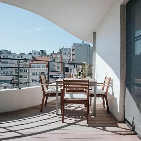 Appartement Nieuw Nabij Het Met Privegarage Ostende